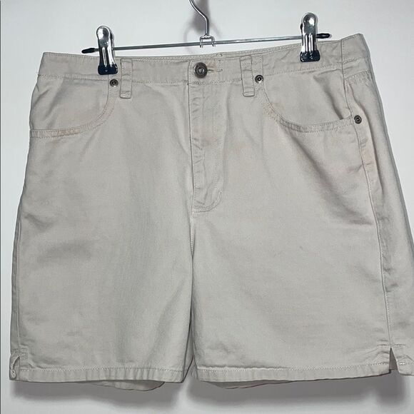 Tan Flat Front Shorts with Classic Design - Picture 1 of 7